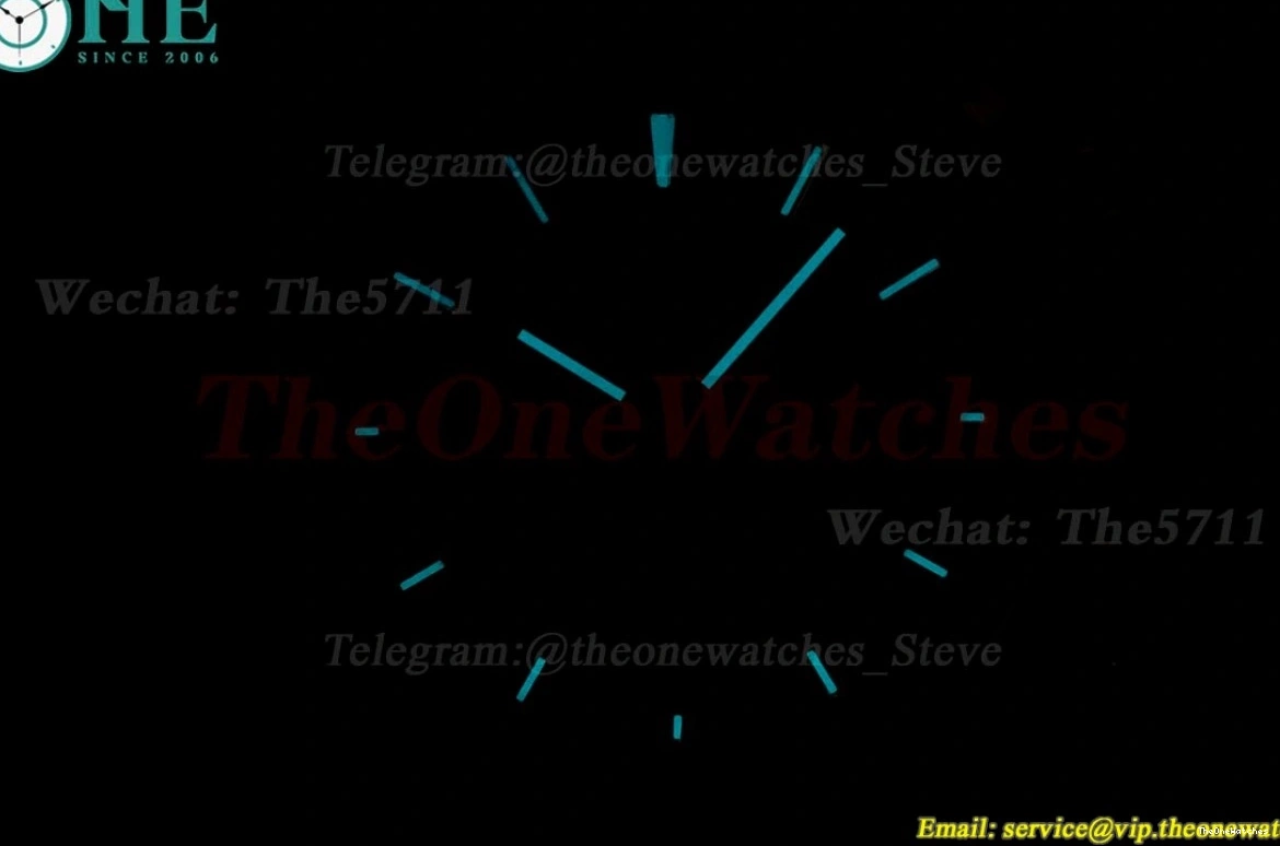 Overseas 5520V RU Dial 8F A7750 Green 41mm SS Mod 0309